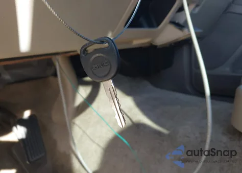 2005 GMC Yukon Sle из США, поврежденный, VIN 1GKEC13V35R167020